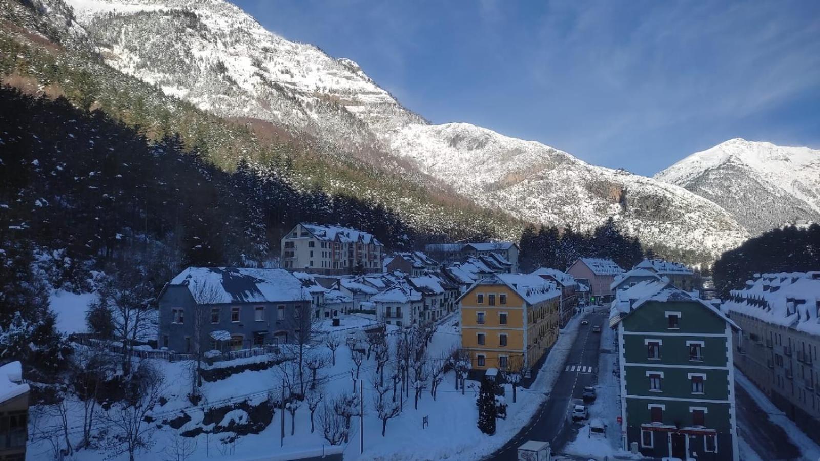 شقة Marraquita Avairent Canfranc Estacion المظهر الخارجي الصورة