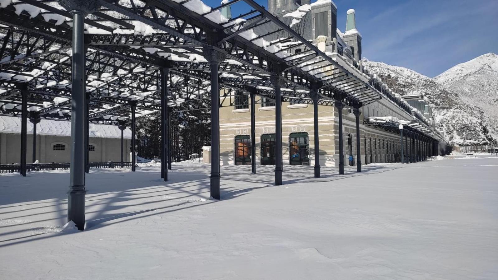 شقة Marraquita Avairent Canfranc Estacion المظهر الخارجي الصورة