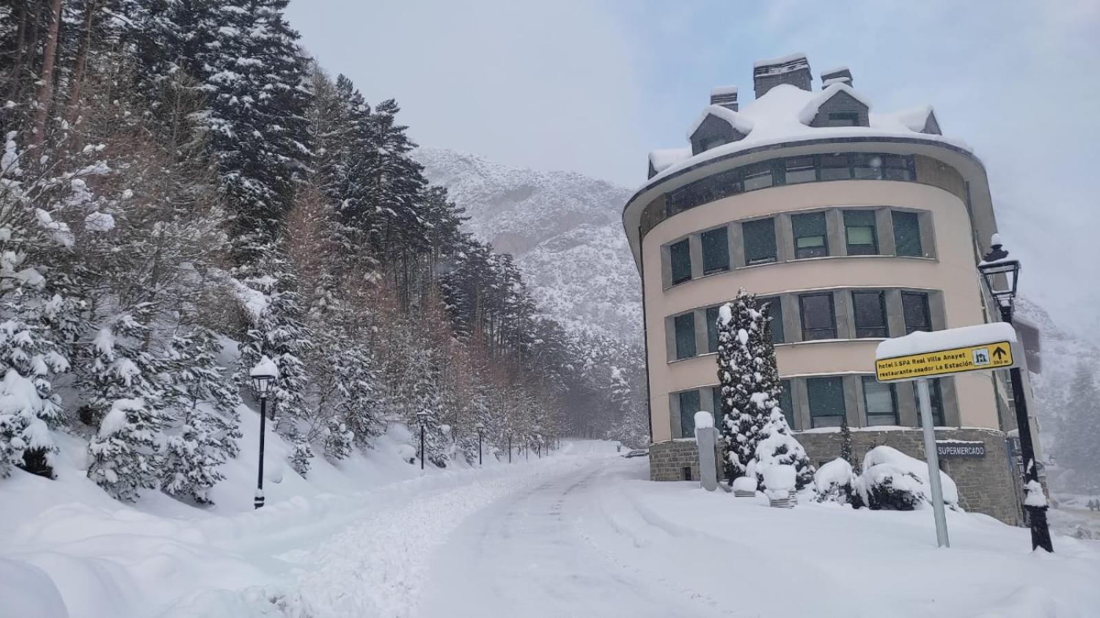 شقة Marraquita Avairent Canfranc Estacion المظهر الخارجي الصورة