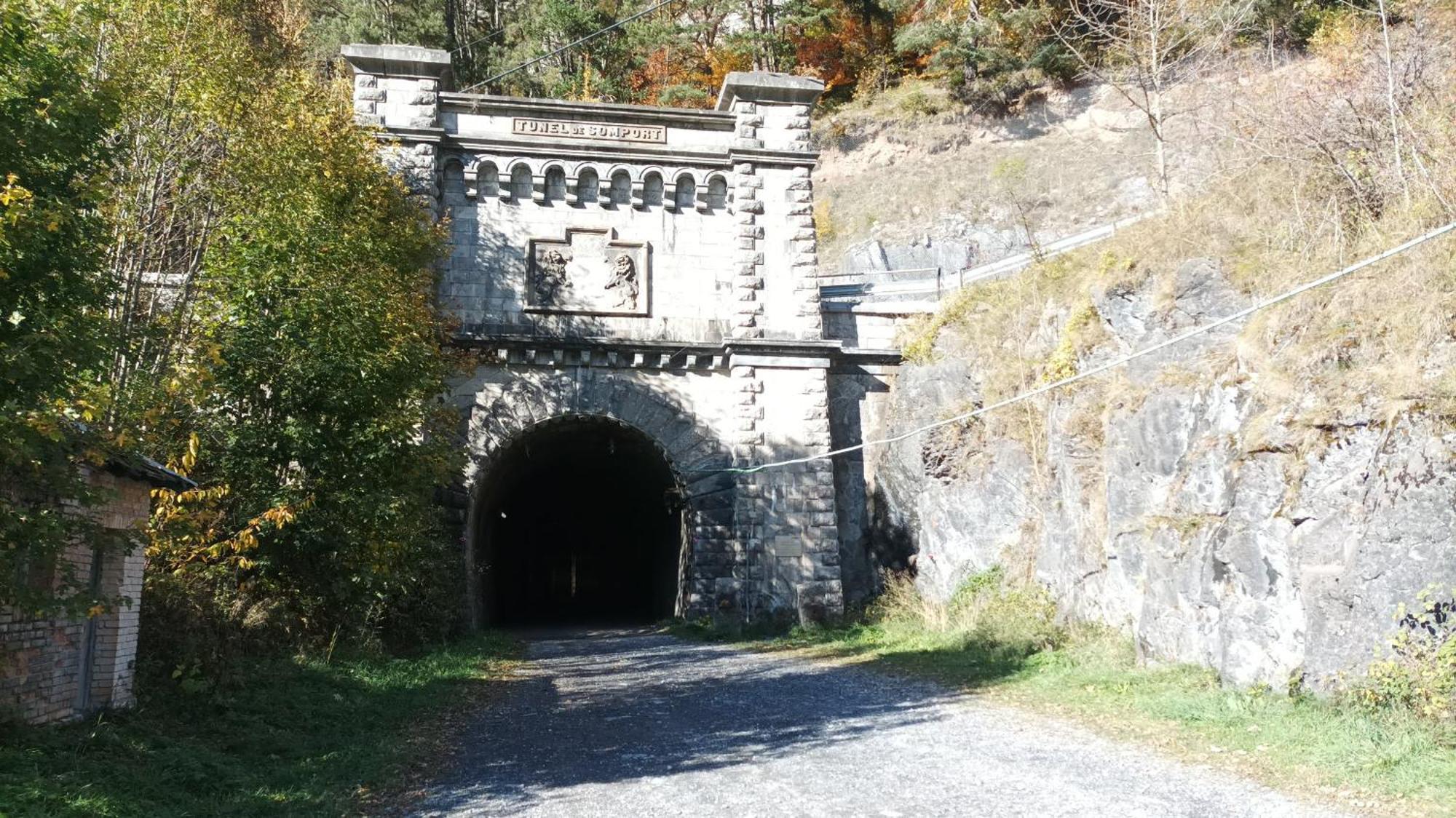 شقة Marraquita Avairent Canfranc Estacion المظهر الخارجي الصورة