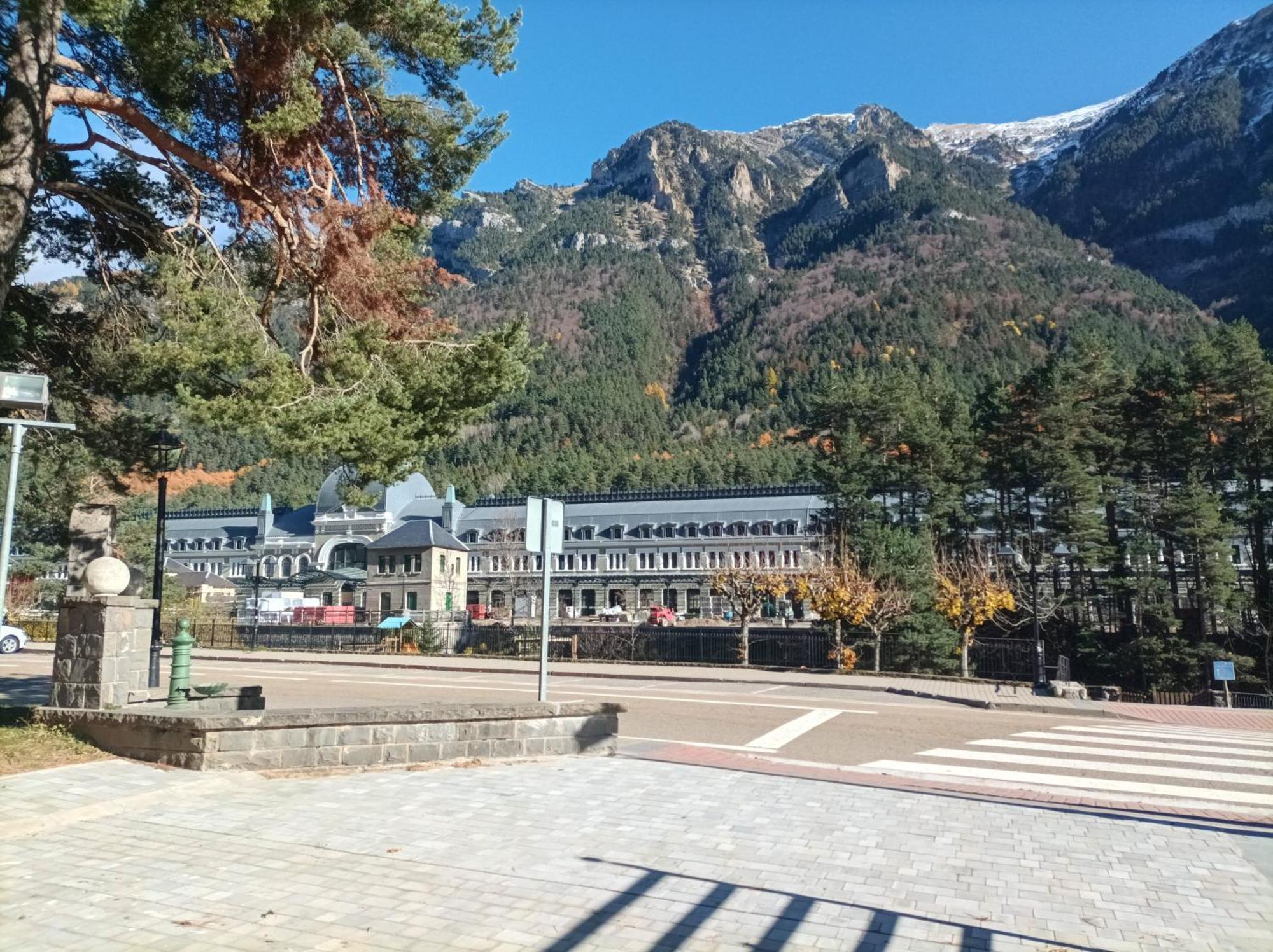 شقة Marraquita Avairent Canfranc Estacion المظهر الخارجي الصورة