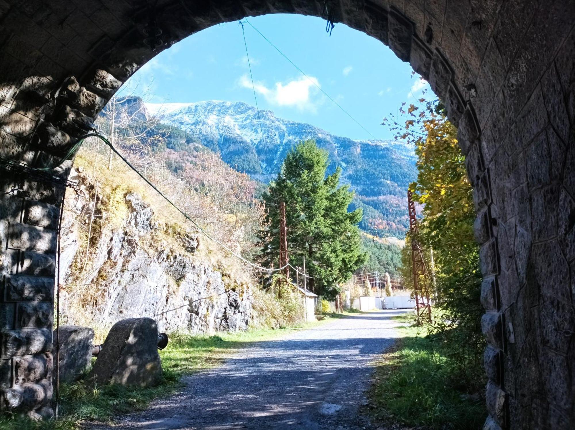 شقة Marraquita Avairent Canfranc Estacion المظهر الخارجي الصورة